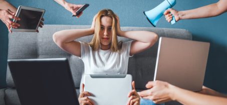 Technofobia i FOBO: jak poradzić sobie z lękiem przed technologiami?