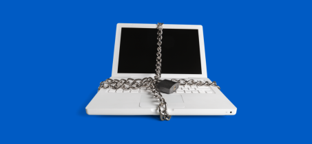 Bezpieczeństwo nie tylko od święta – poradnik cyberbezpieczeństwa dla NGO